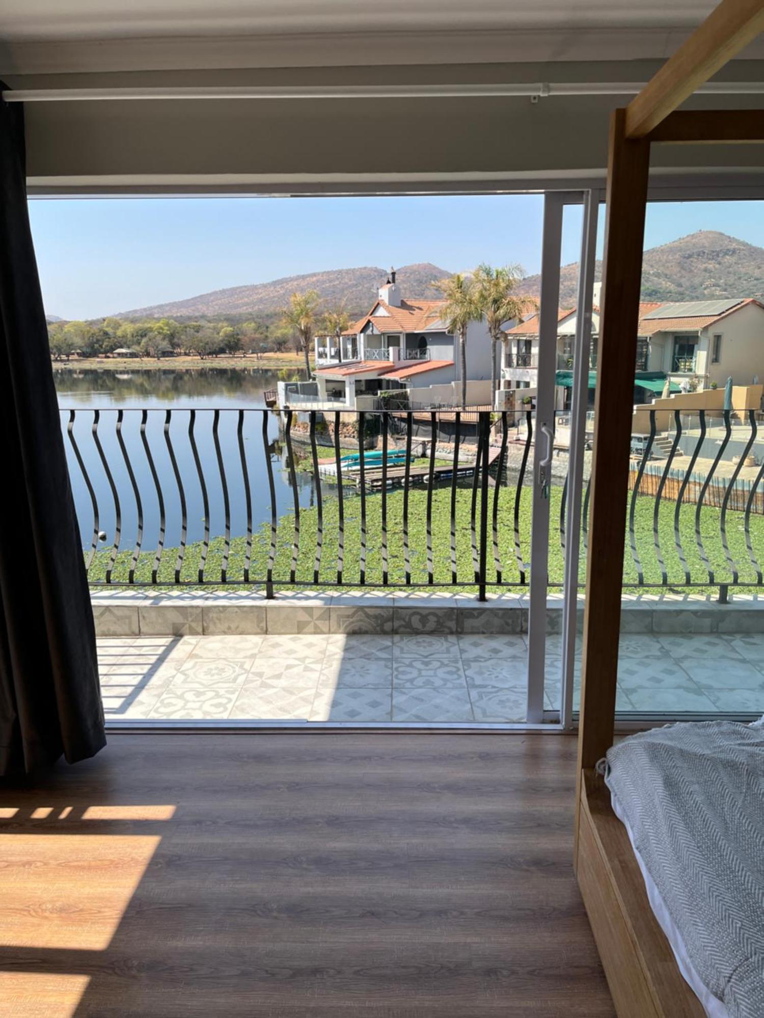 Twenty One Southwinds Villa Hartbeespoort Exterior photo