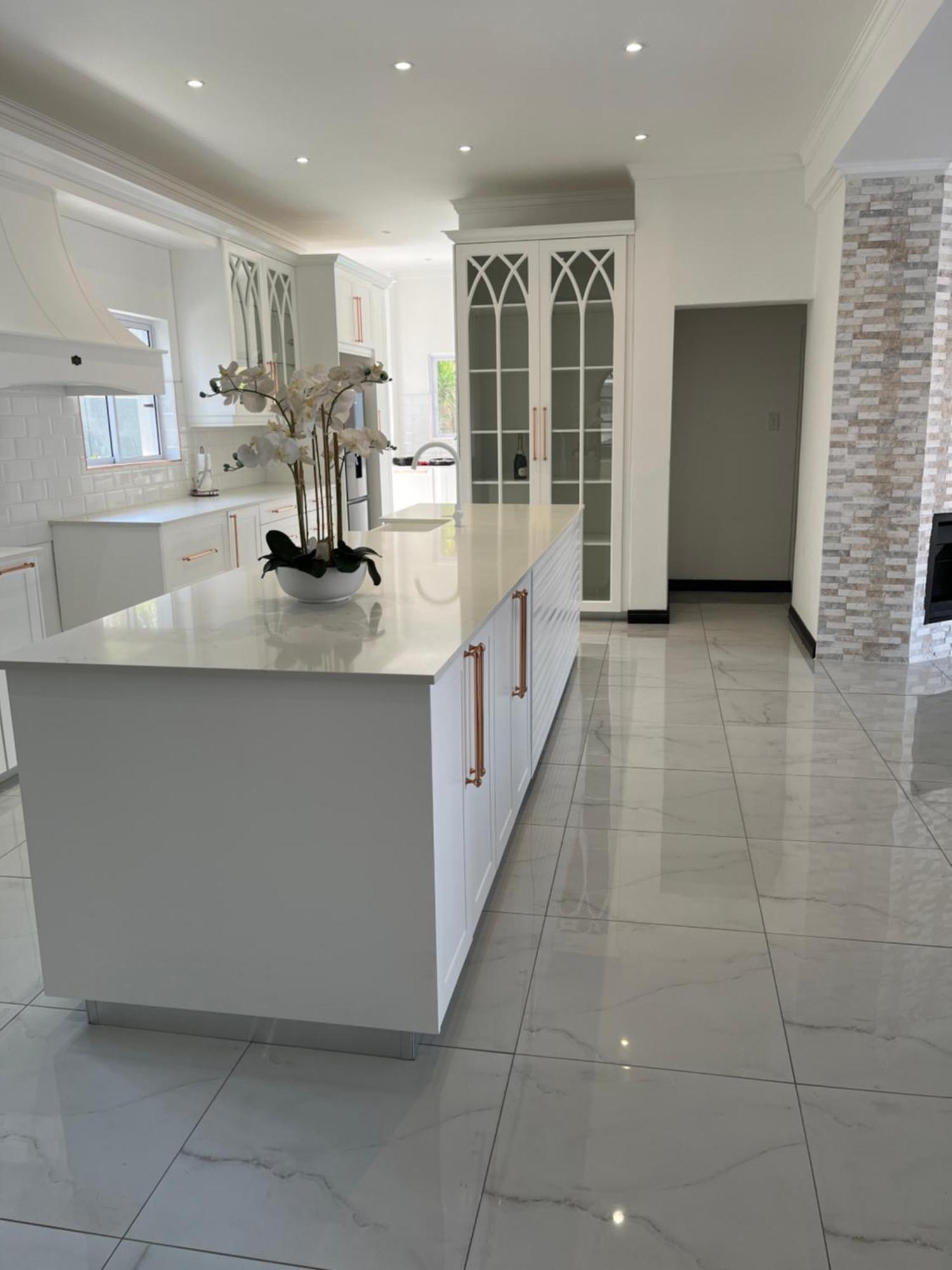 Twenty One Southwinds Villa Hartbeespoort Exterior photo